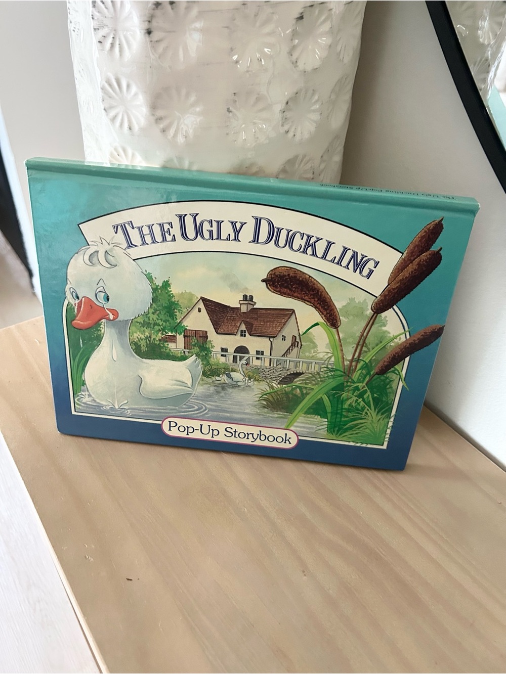 Vintage 1996 The Ugly Duckling Pop-Up Storybook Grandreams Hardcover Book